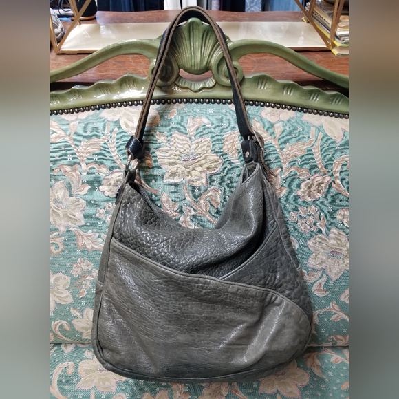 Tylie Malibu Boho Shoulder Bag. - Picture 3 of 4